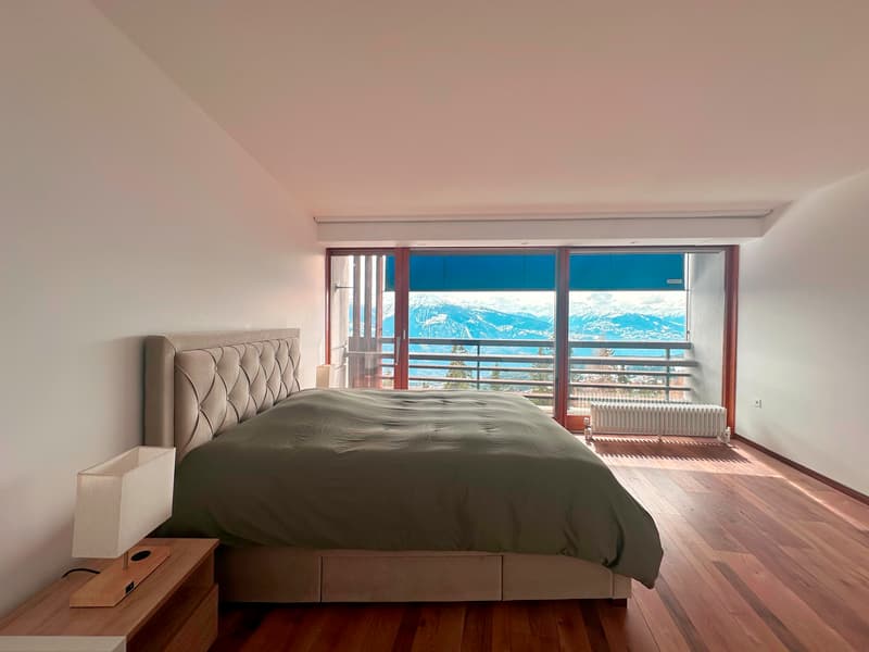 Tour Super Crans : Art de vivre et Vue Spectaculaire (2)