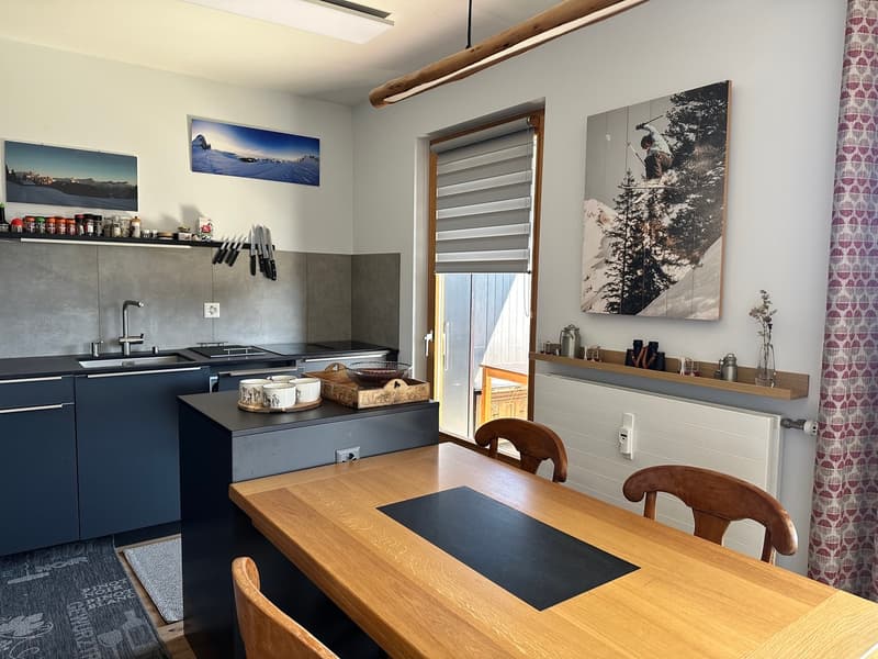 Superbe Appartement Rénové Proche du Centre (5)
