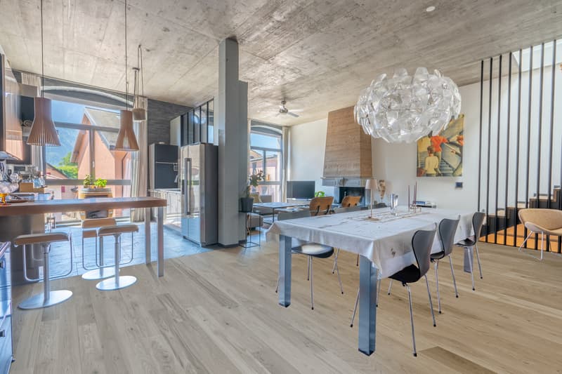 NOVILLE - MAISON VILLAGEOISE RENOVEE - INTERIEUR NEW YORKAIS - (7)