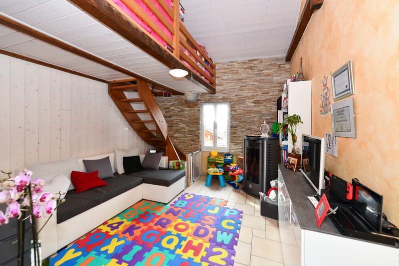 FULLY -  BAISSE DE PRIX - CHARMANTE MAISON VILLAGEOISE 3.5 PIECES (2)