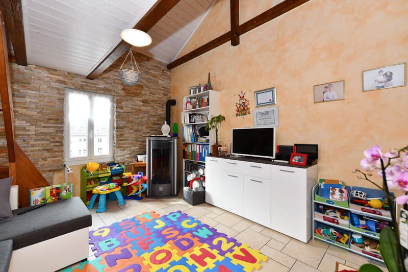 FULLY -  BAISSE DE PRIX - CHARMANTE MAISON VILLAGEOISE 3.5 PIECES (3)