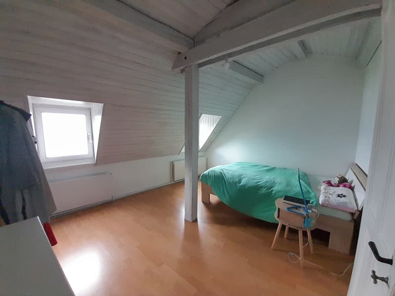 Glion - Route de Caux 15 - appartement de 3.5 pièces dans les combles (2)