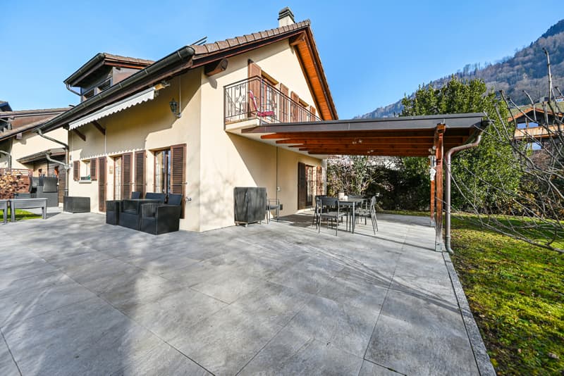 CHERNEX - SPACIEUSE VILLA JUMELLE DE 5.5 PIECES (4)