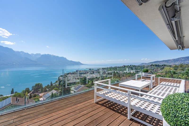 MONTREUX - ATTIQUE EXCEPTIONNEL AVEC VUE PANORAMIQUE (1)