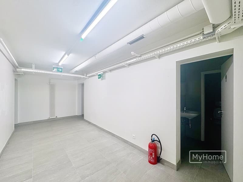 Espace professionnel à louer  250 m2 au centre historique dOrbe (4)