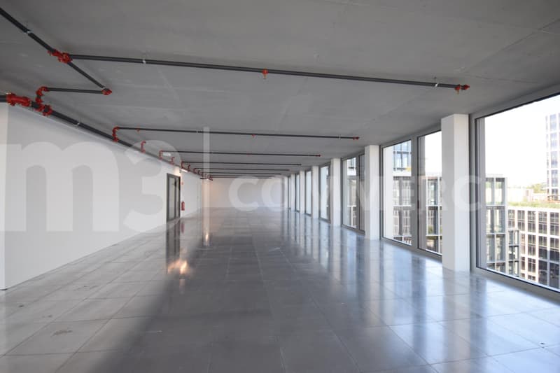 Lancy-Pont-Rouge - 1220 m2 de bureaux au 7ème étage (7)