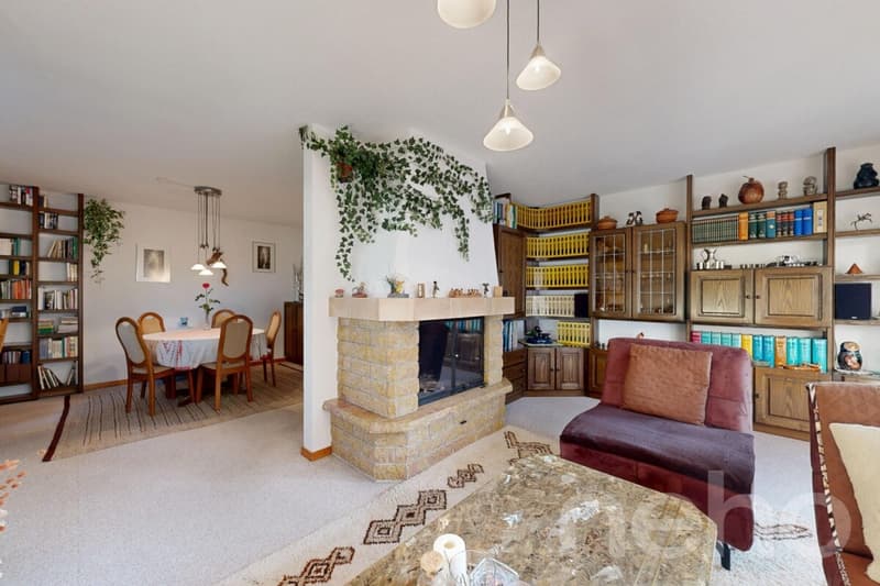 Charmante maison offrant un bel espace extérieur et une véranda (9)