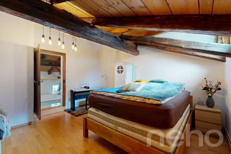 Duplex d?exception au dernier étage au coeur de Martigny (9)
