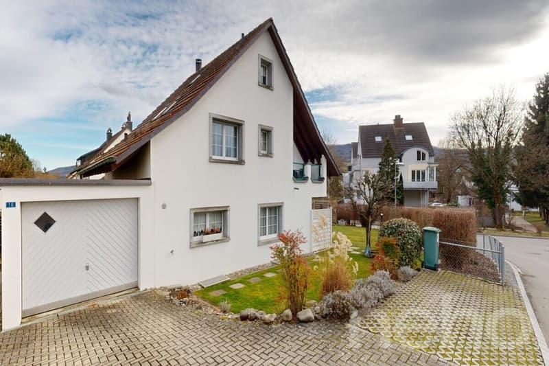 Einfamilienhaus mit Garten in Niederwenigen, nähe Zürich (3)