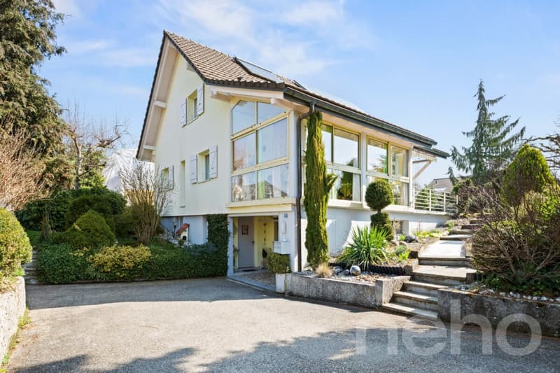 Maison familiale spacieuse avec jardin dans environnement calme (12)