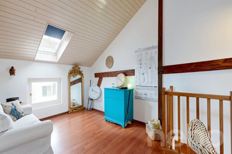 Triplex de 4.5p + Studio indépendant : Investissement Idéal à Aubonne (9)