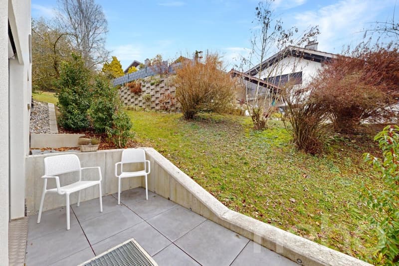 Terrassenwohnung mit 63 m² Aussenfläche & Weitsicht (11)