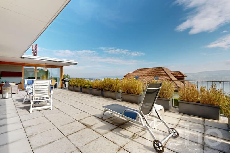 Lichtdurchflutete 5.5-Zimmer-Terrassenwohnung mit Panorama-Seesicht (10)
