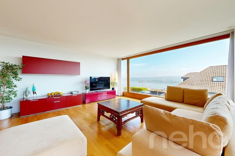 Lichtdurchflutete 5.5-Zimmer-Terrassenwohnung mit Panorama-Seesicht (3)