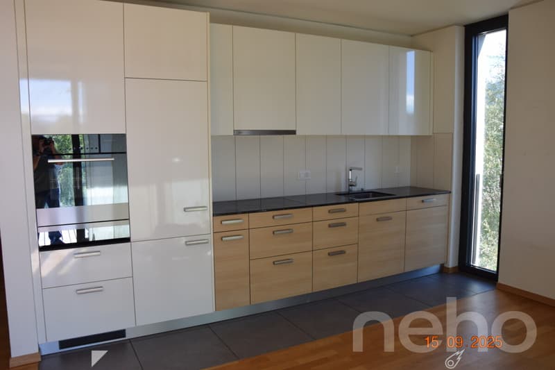 Moderne 3,5-Zimmer-Wohnung an zentraler Lage in Biel (4)
