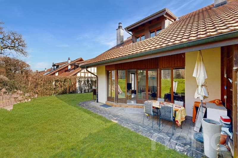 Villa familiale lumineuse avec jardin à Avry-sur-Matran (3)