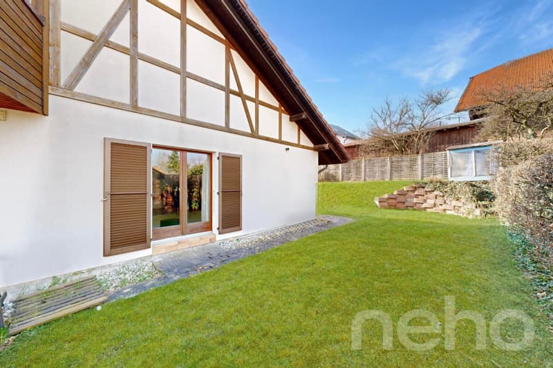 Villa familiale lumineuse avec jardin à Avry-sur-Matran (4)