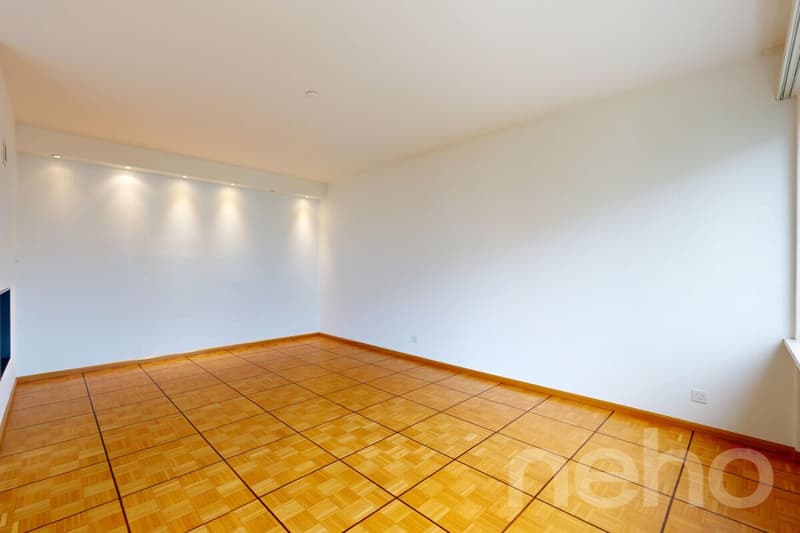 Maisonette-Dachwohnung mit drei Balkonen und eigenem Gartenanteil (4)