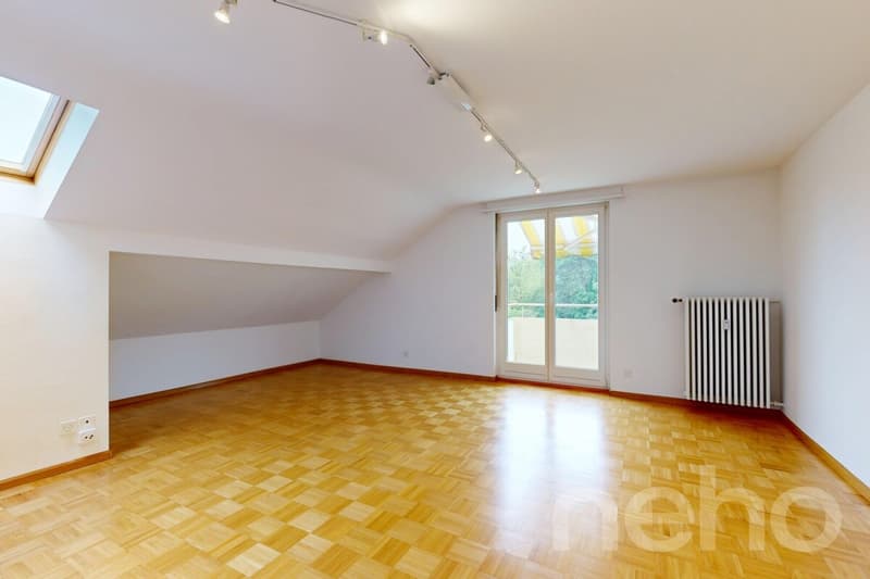 Maisonette-Dachwohnung mit drei Balkonen und eigenem Gartenanteil (8)