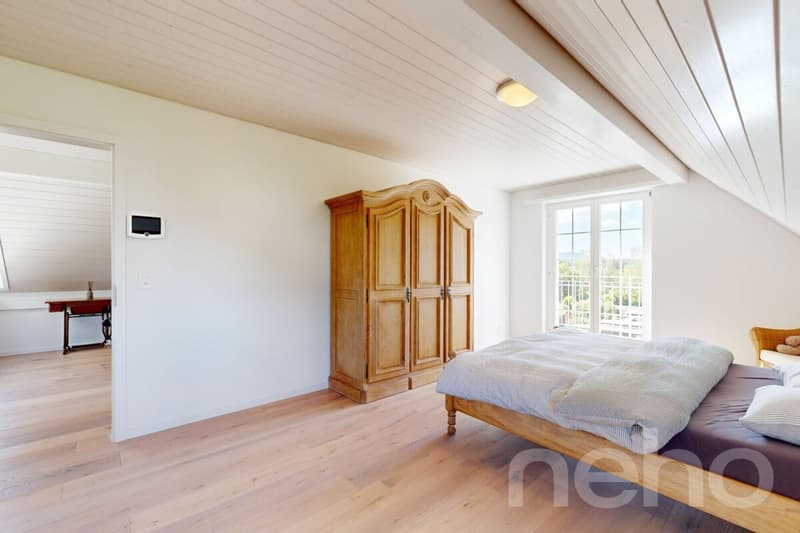 Attraktives 5.5-Zimmer-Einfamilienhaus mit unverbaubarer Aussicht (7)