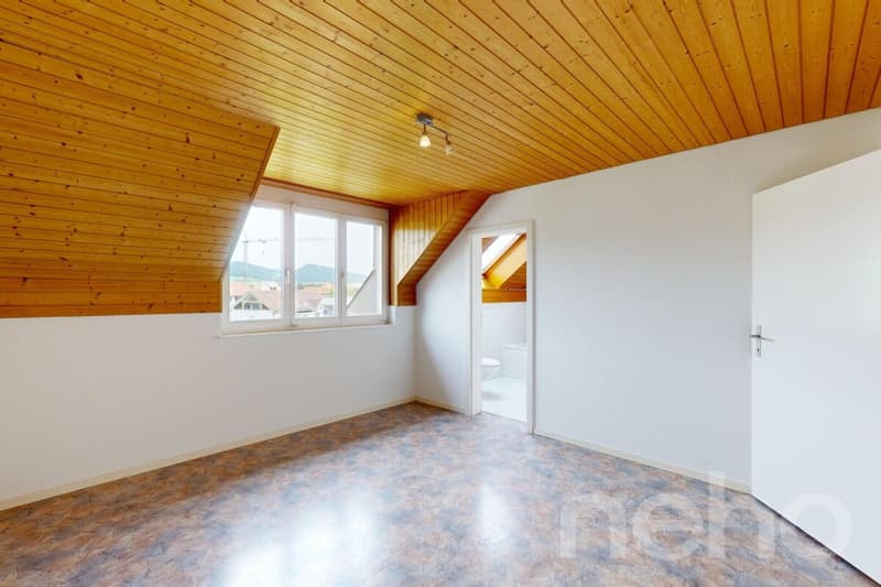 Grosszügige Maisonette mit Galerie, Aareblick und Schwedenofen (7)