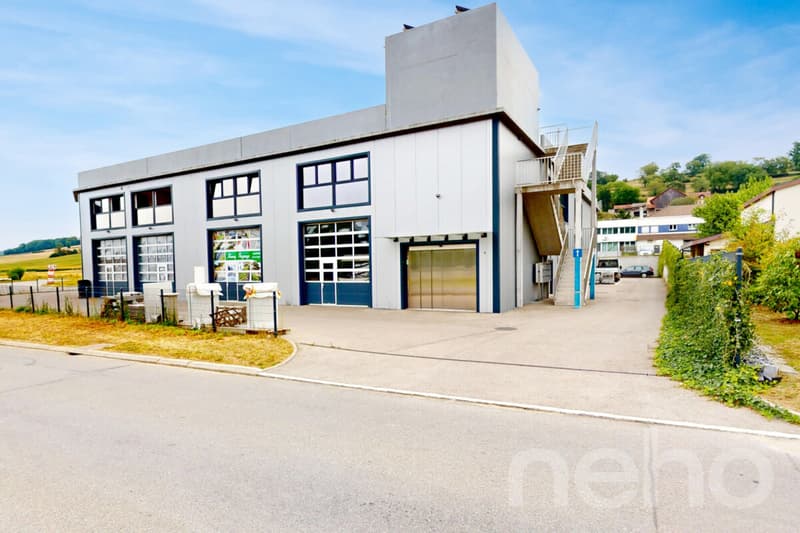 Local polyvalent pour exploitants ou investisseurs (9)
