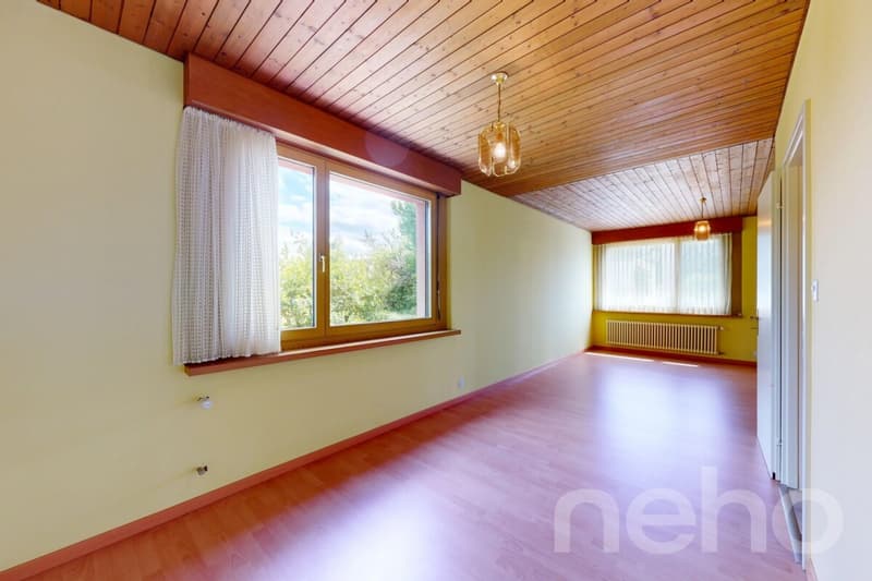 Grosszügiges 7½ Zimmer EFH mit Pool an bevorzugter Wohnlage (9)