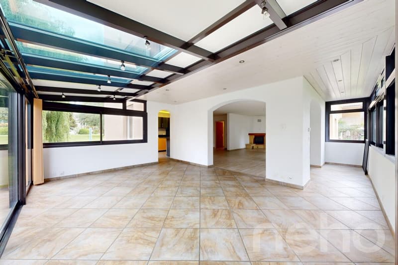 Grand appartement de 4.5 pièces en rez-de-jardin (9)