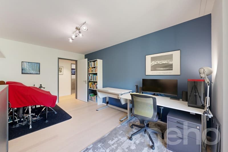 Moderne 4.5 Zimmer Wohnung mit Aussicht ins Grüne (7)
