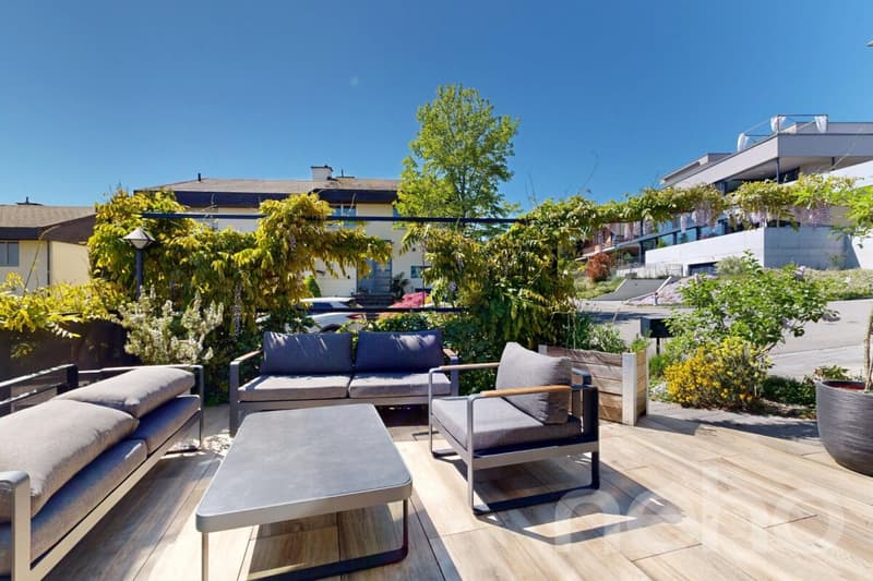 Exklusives Designhaus mit Galerie & beeindruckender Glasfront (8)