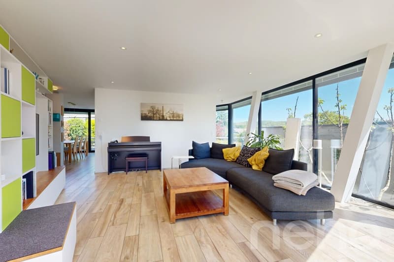 Exklusives Designhaus mit Galerie & beeindruckender Glasfront (5)