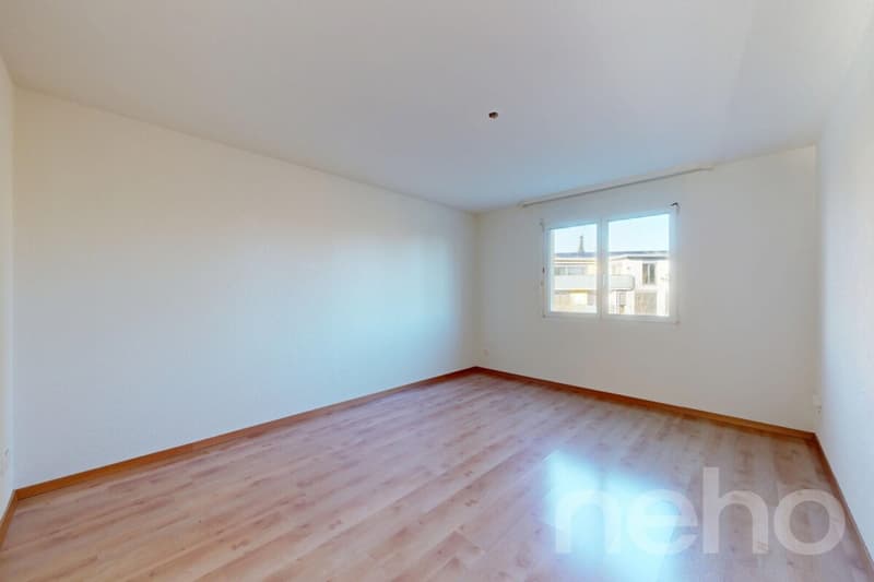 Lichtdurchflutete 3.5-Zimmer-Wohnung in Samstagern (7)