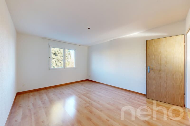 Lichtdurchflutete 3.5-Zimmer-Wohnung in Samstagern (8)