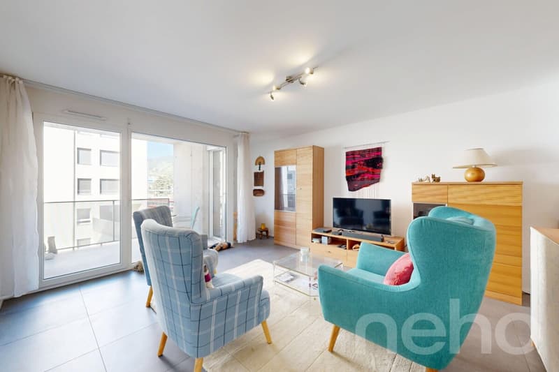 Superbe appartement 2,5 pièces comme neuf à Sierre (8)