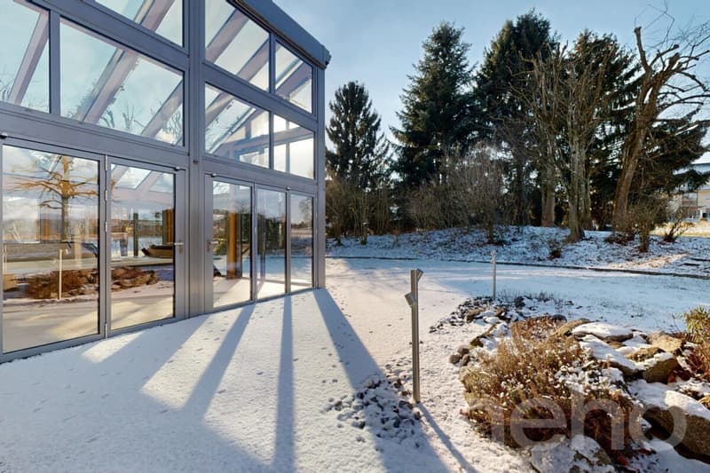 Grosses Einfamilienhaus mit Garten, Wintergarten und viel Potenzial (12)