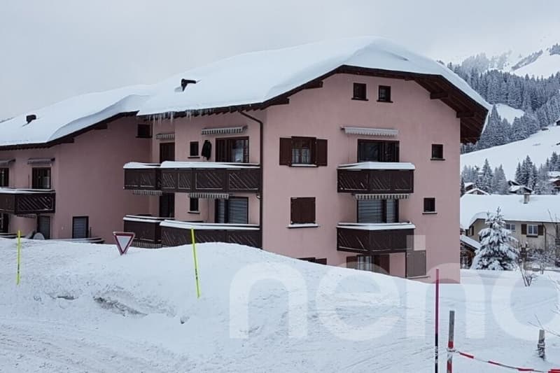 Charmante Maisonettewohnung mit Ski-in/Ski-out und Bergsicht in Parpan (3)