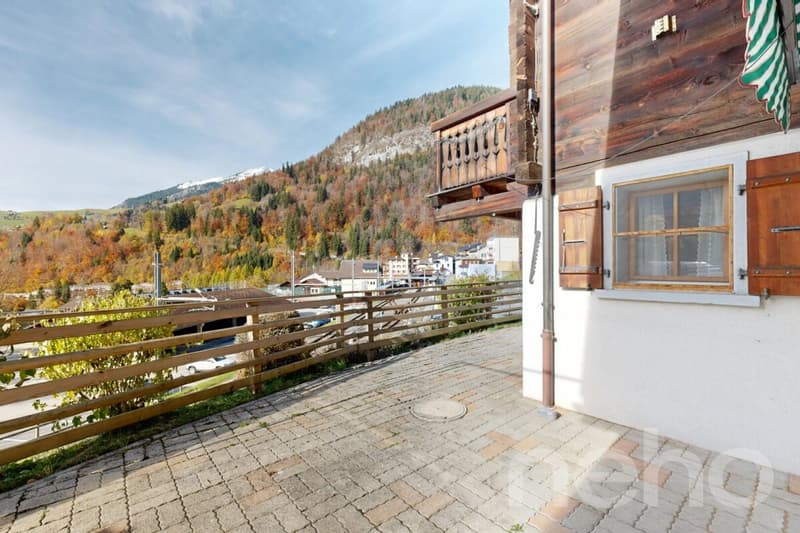 Exclusif : Chalet 2.5 pièces avec jardin (10)