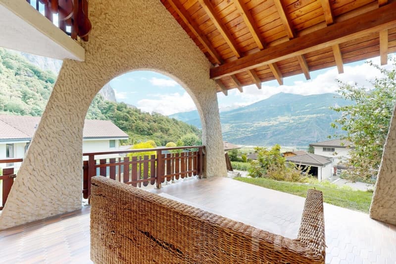 Superbe Villa spacieuse - endroit privilégié avec grande parcelle (3)