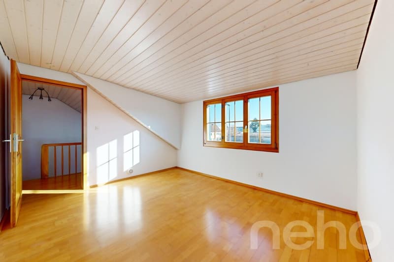 Charmantes 6-Zimmer Reihenmittelhaus an zentraler Lage (9)