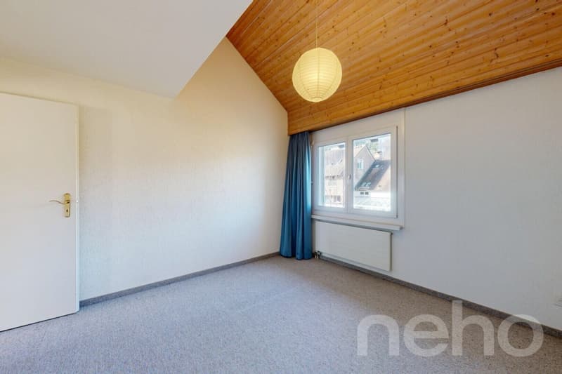 Einfamilienhaus-Feeling in Ebmatingen ? Maisonette über drei Etagen (10)