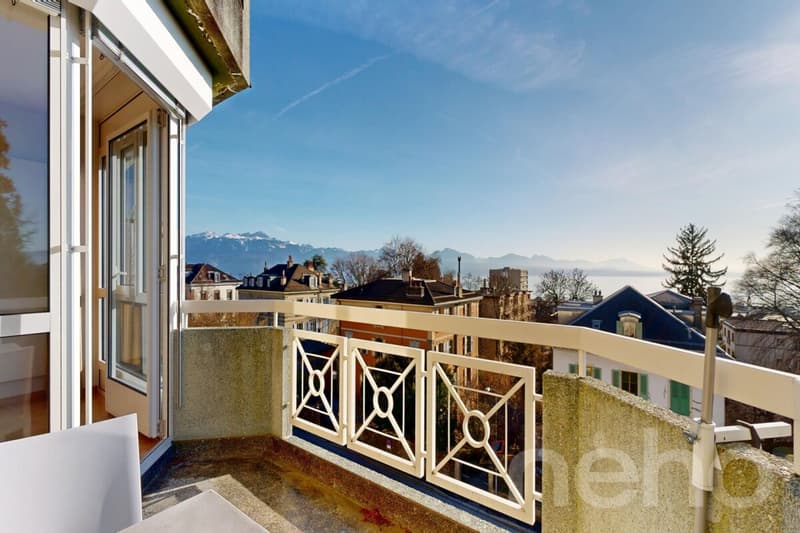 Exclusif: lumineux appartement traversant dans PPE de standing (4)