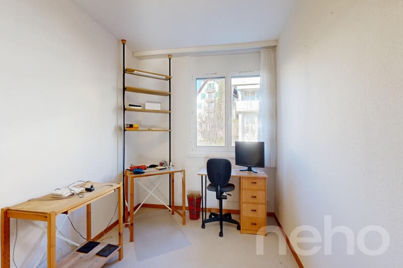 Exclusif: lumineux appartement traversant dans PPE de standing (9)