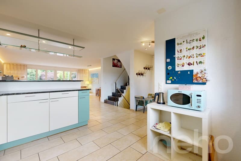 Grosszügige 5.5-Zimmer-Doppelhaushälfte in Mönchaltorf (8)