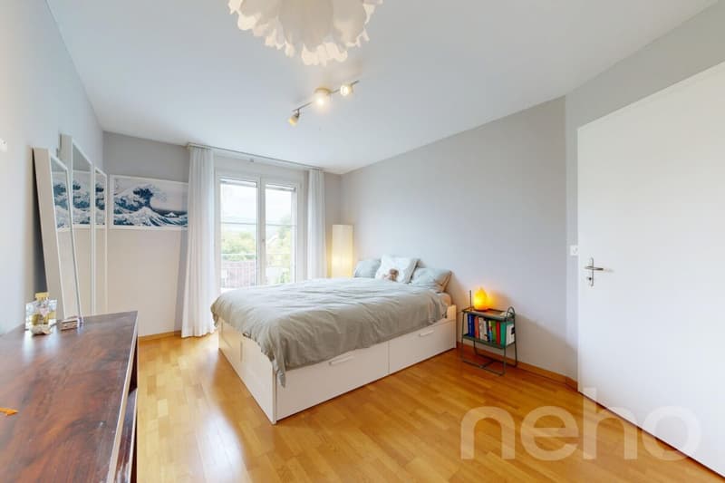 Grosszügige 5.5-Zimmer-Doppelhaushälfte in Mönchaltorf (11)