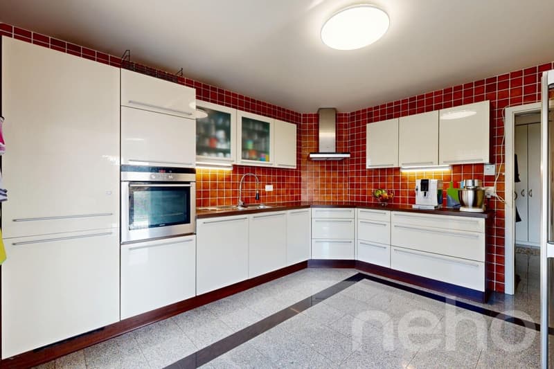 Spacieux appartement familial avec balcons et jardin à St-Prex (7)