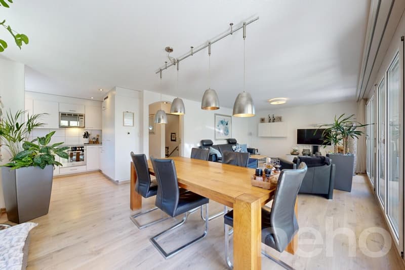 Familienfreundliches Einfamilienhaus mit sonnigem Garten (2)