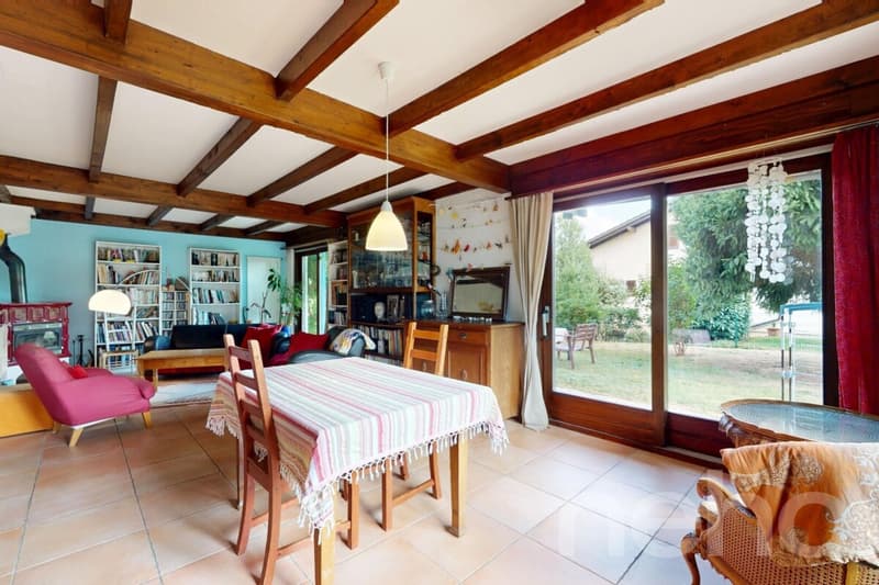 Superbe villa individuelle située dans un quartier paisible (5)