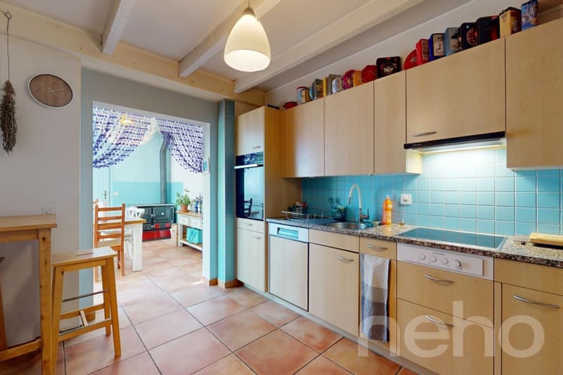 Superbe villa individuelle située dans un quartier paisible (7)