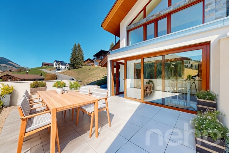 Moderne Wohnqualität mit einzigartigem Bergpanorama (3)