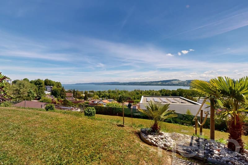 Magnifique villa individuelle avec vue panoramique sur le lac (2)